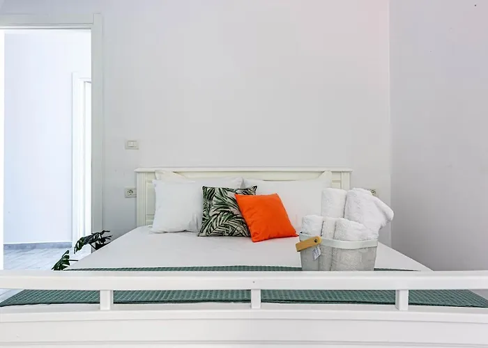 House Of Stones 7, Cozy W Parking Appartement Himarë